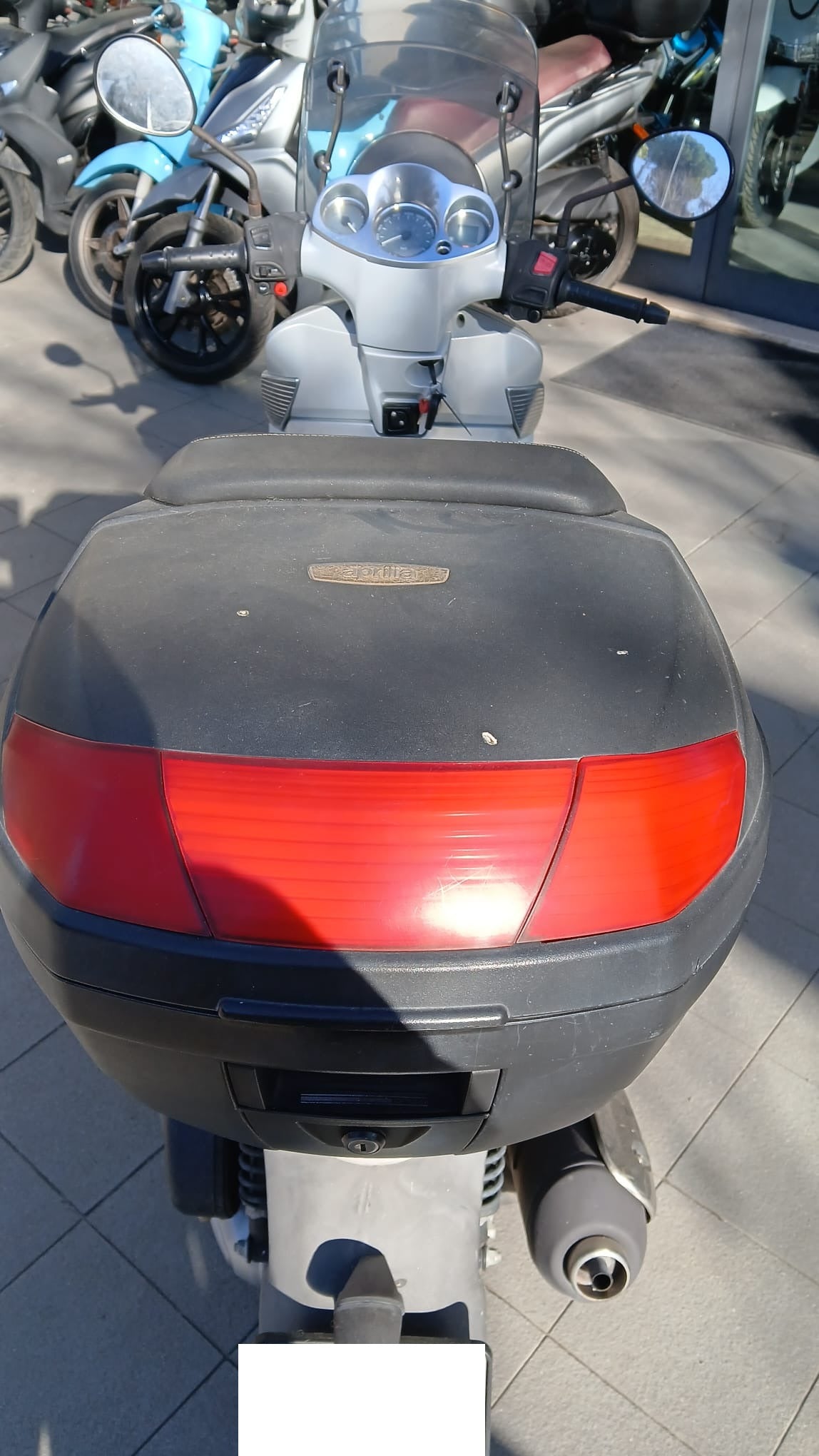 APRILIA SCARABEO 250