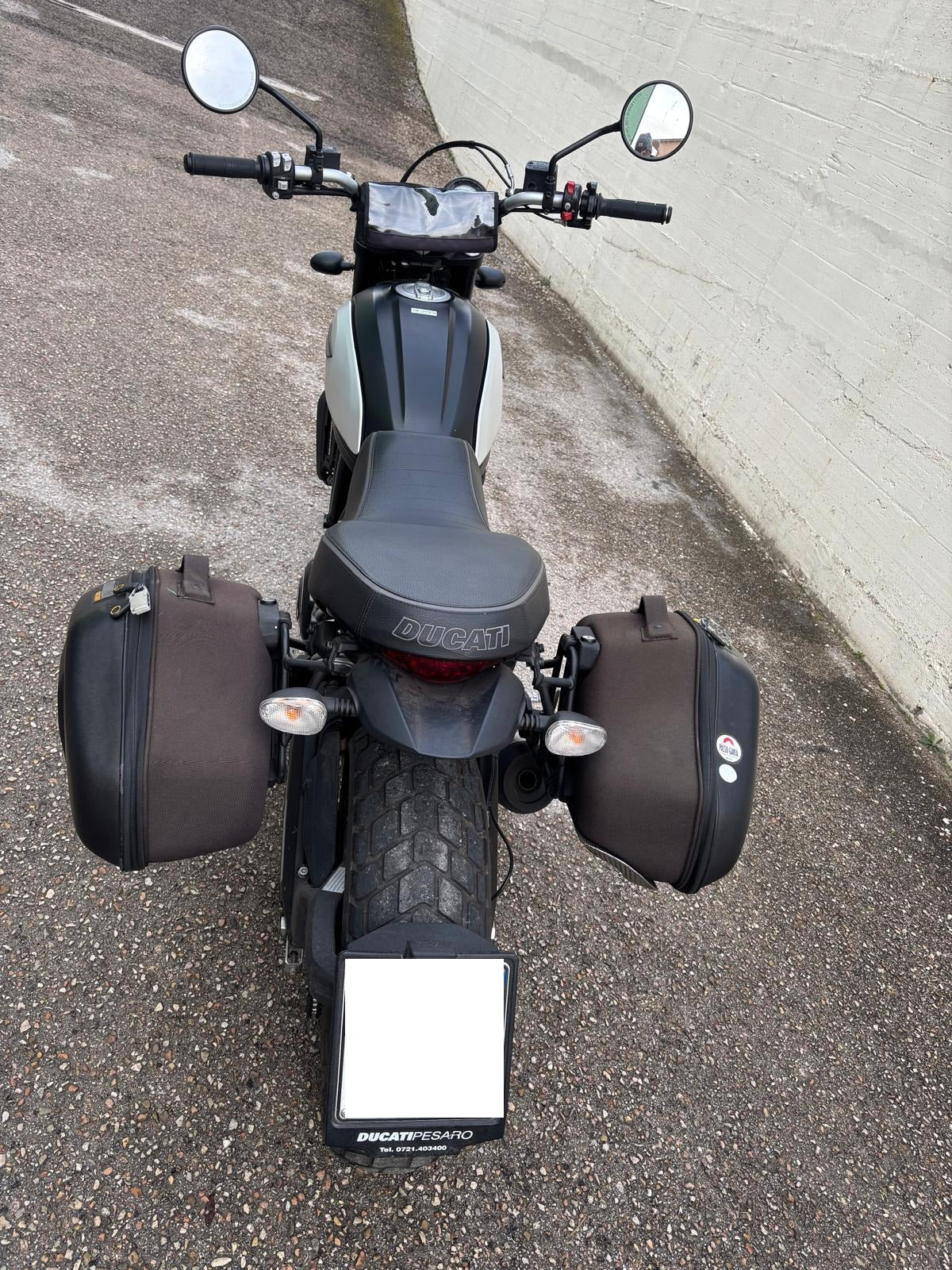 DUCATI SCRAMBLER 800
