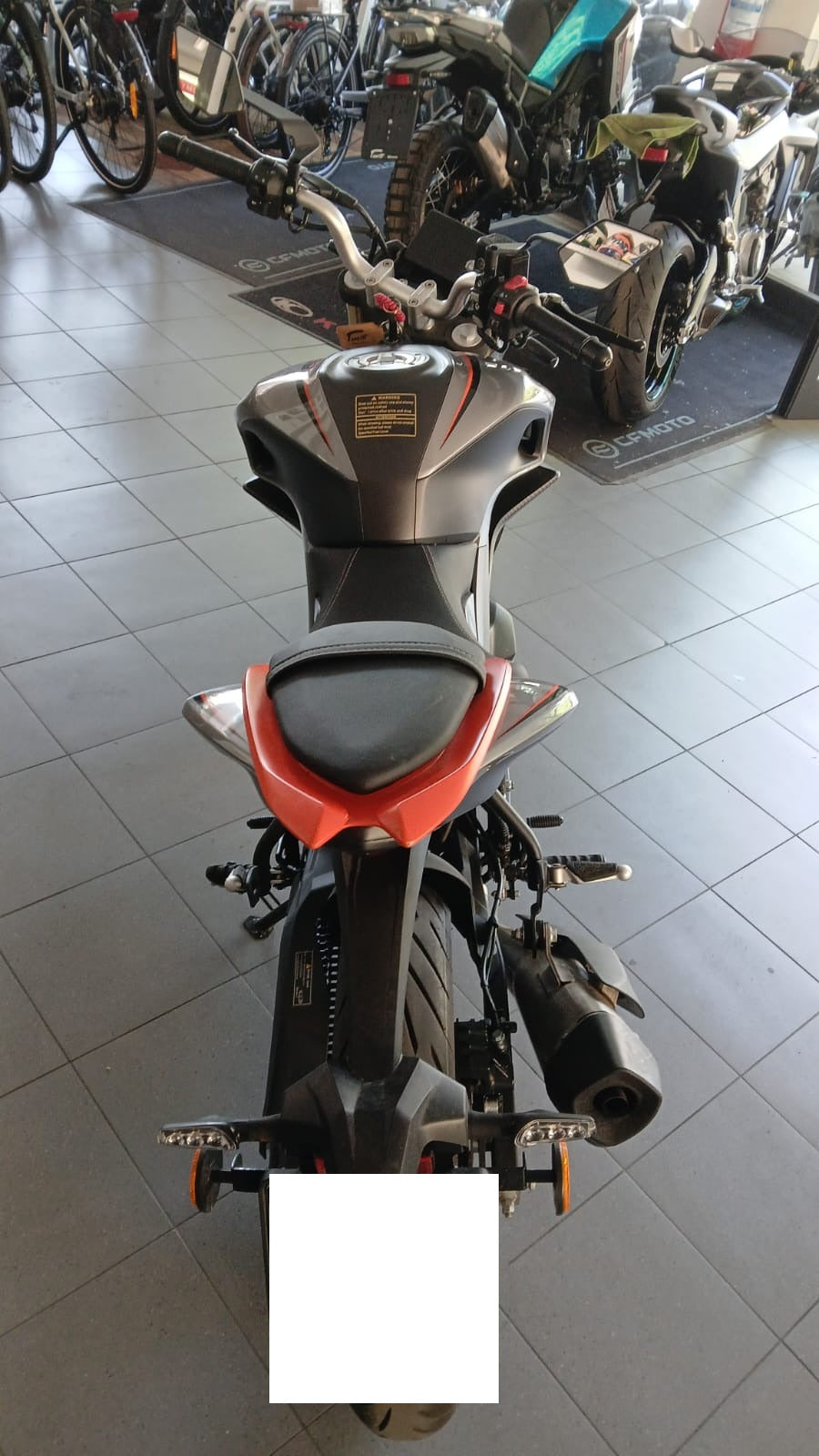 QJ MOTOR SRK 125 S