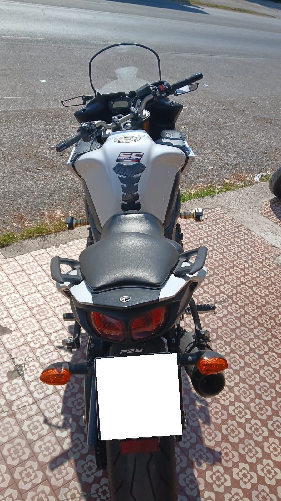 Yamaha FZ8 2012