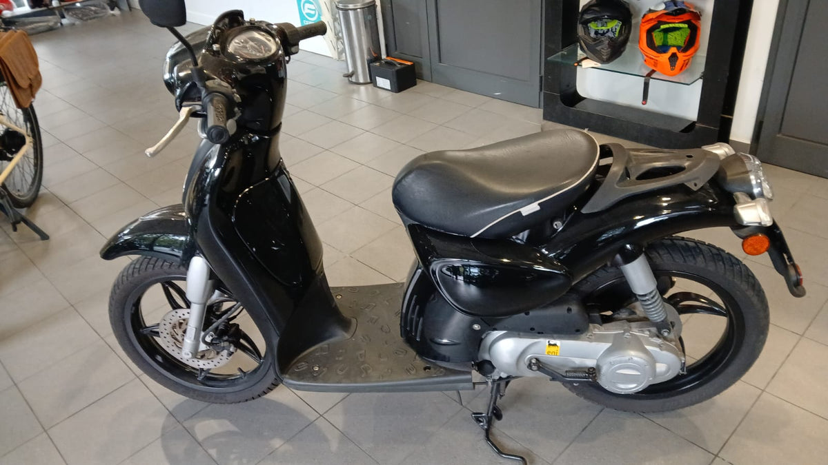 APRILIA SCARABEO 50