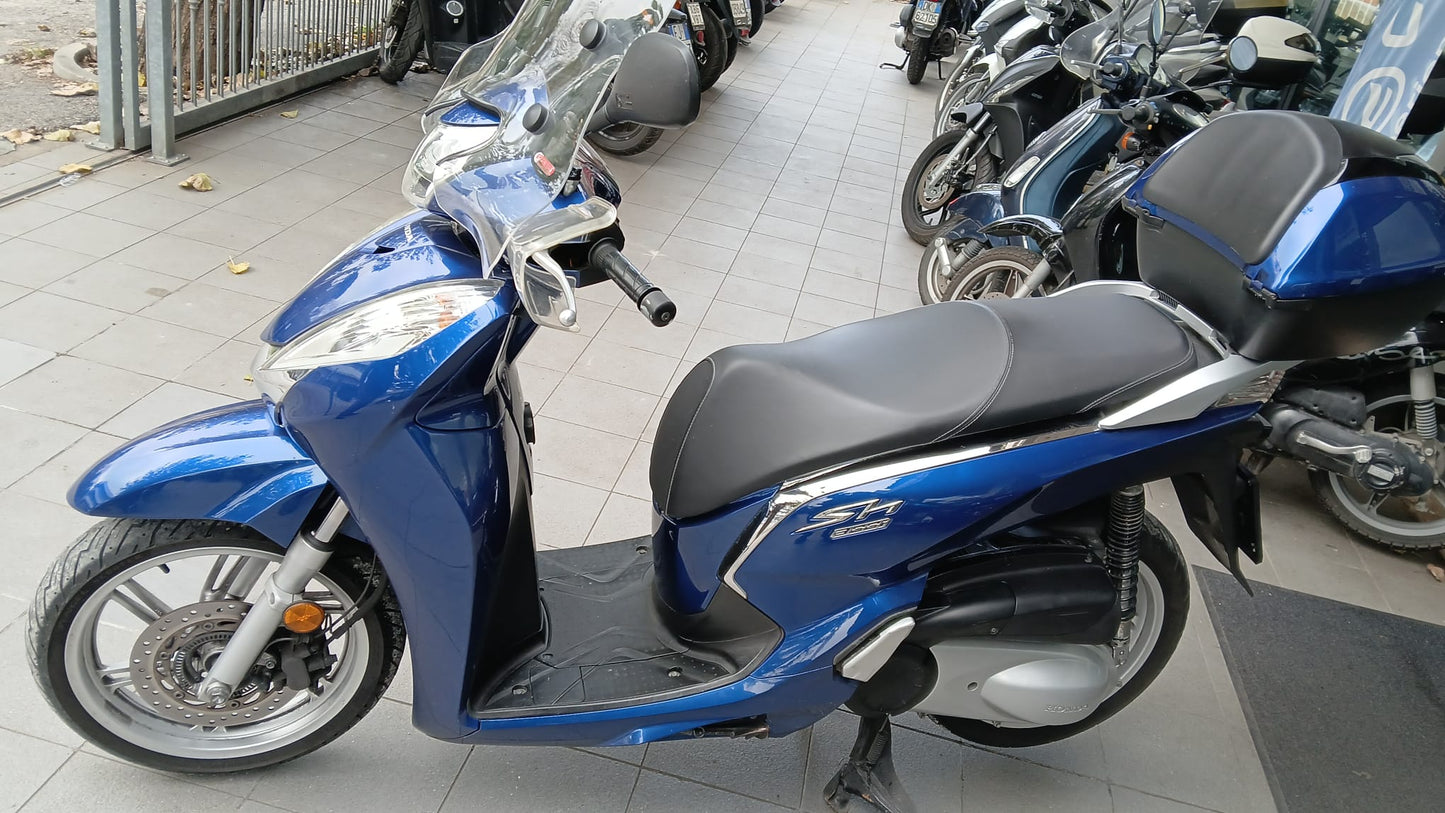 HONDA SH 300