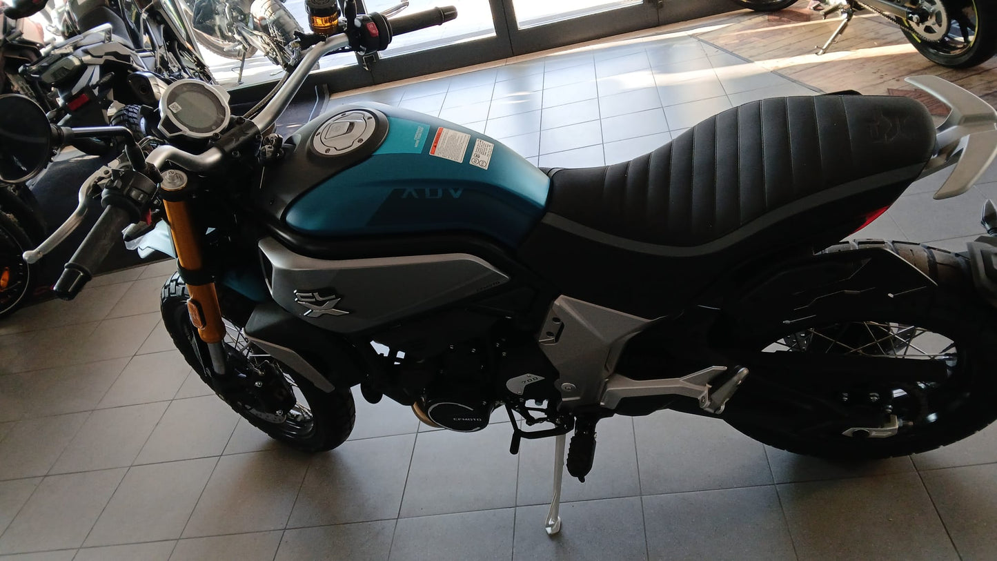 CFMOTO 700CL-X Adventure
