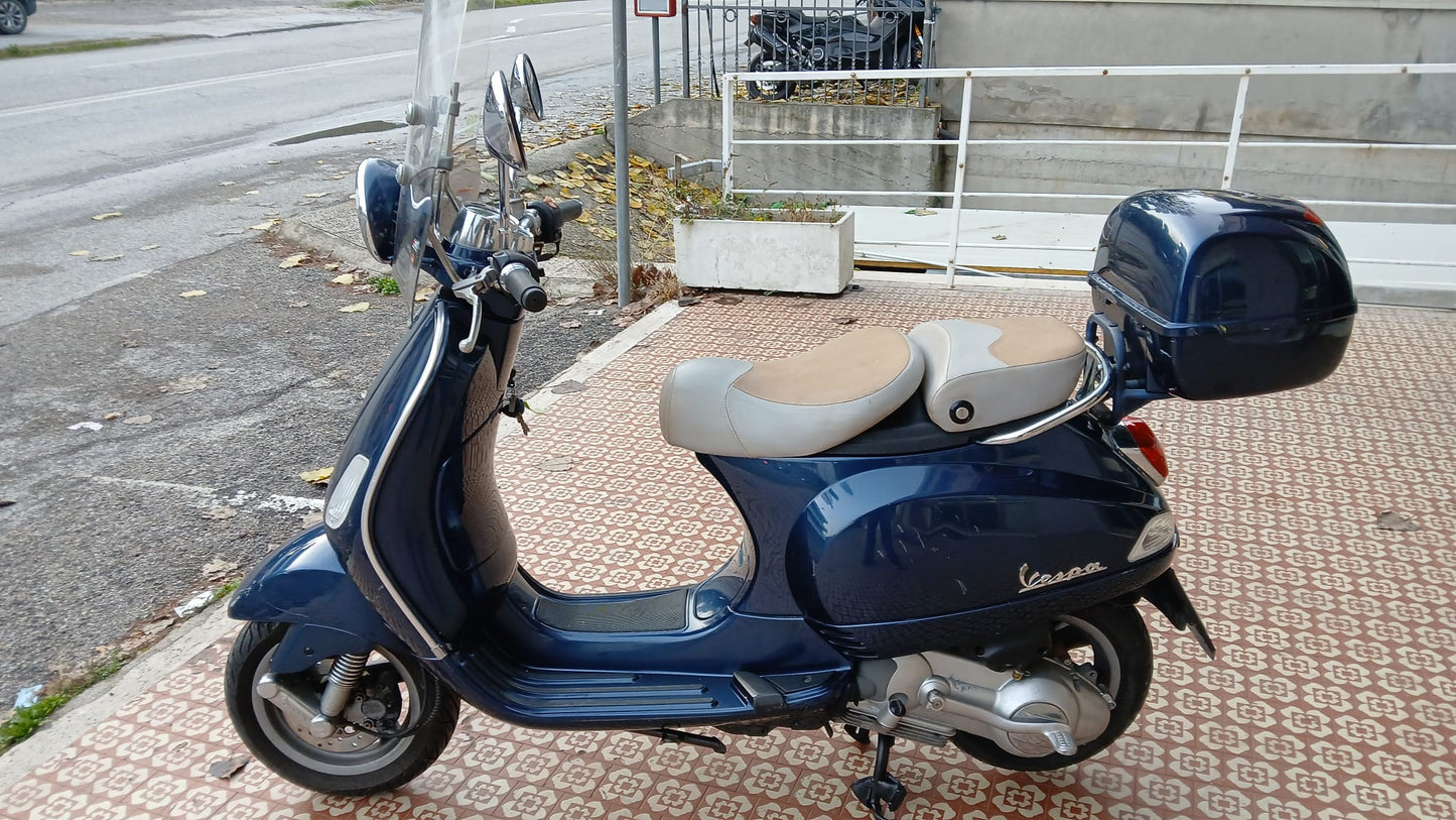 VESPA LX 125