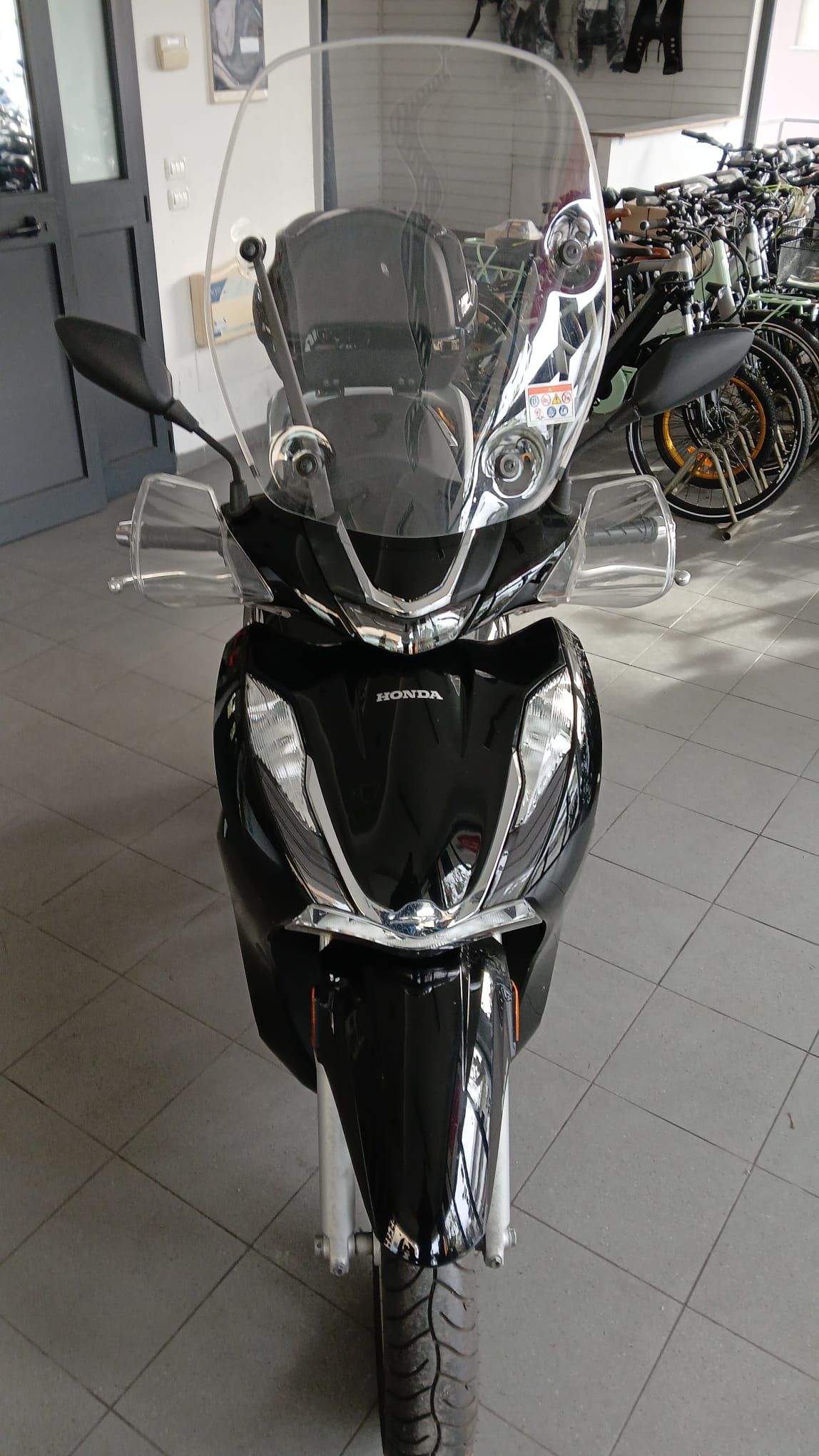 HONDA SH 30