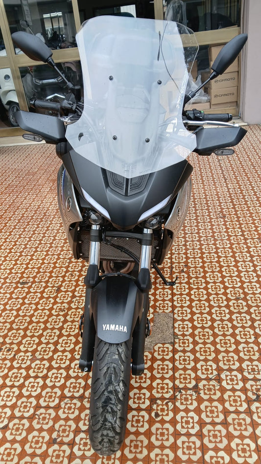 YAMAHA TRACER 7