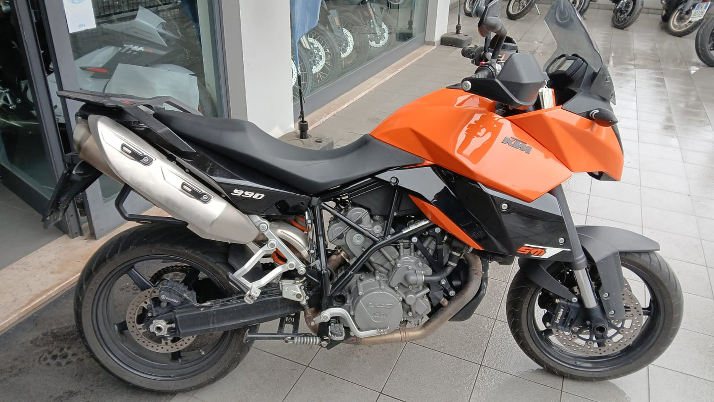 KTM 990