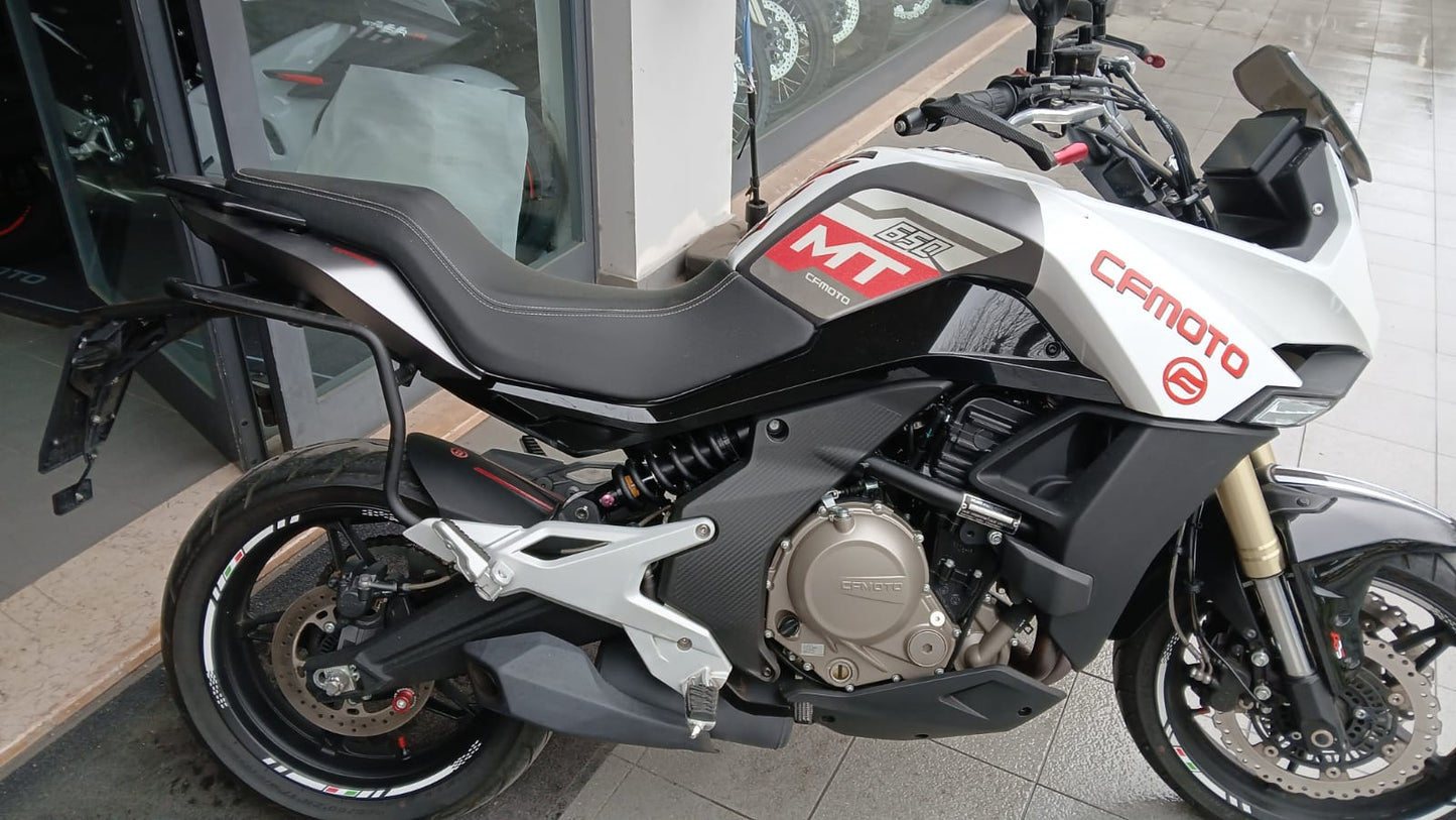CF MOTO 650 MT