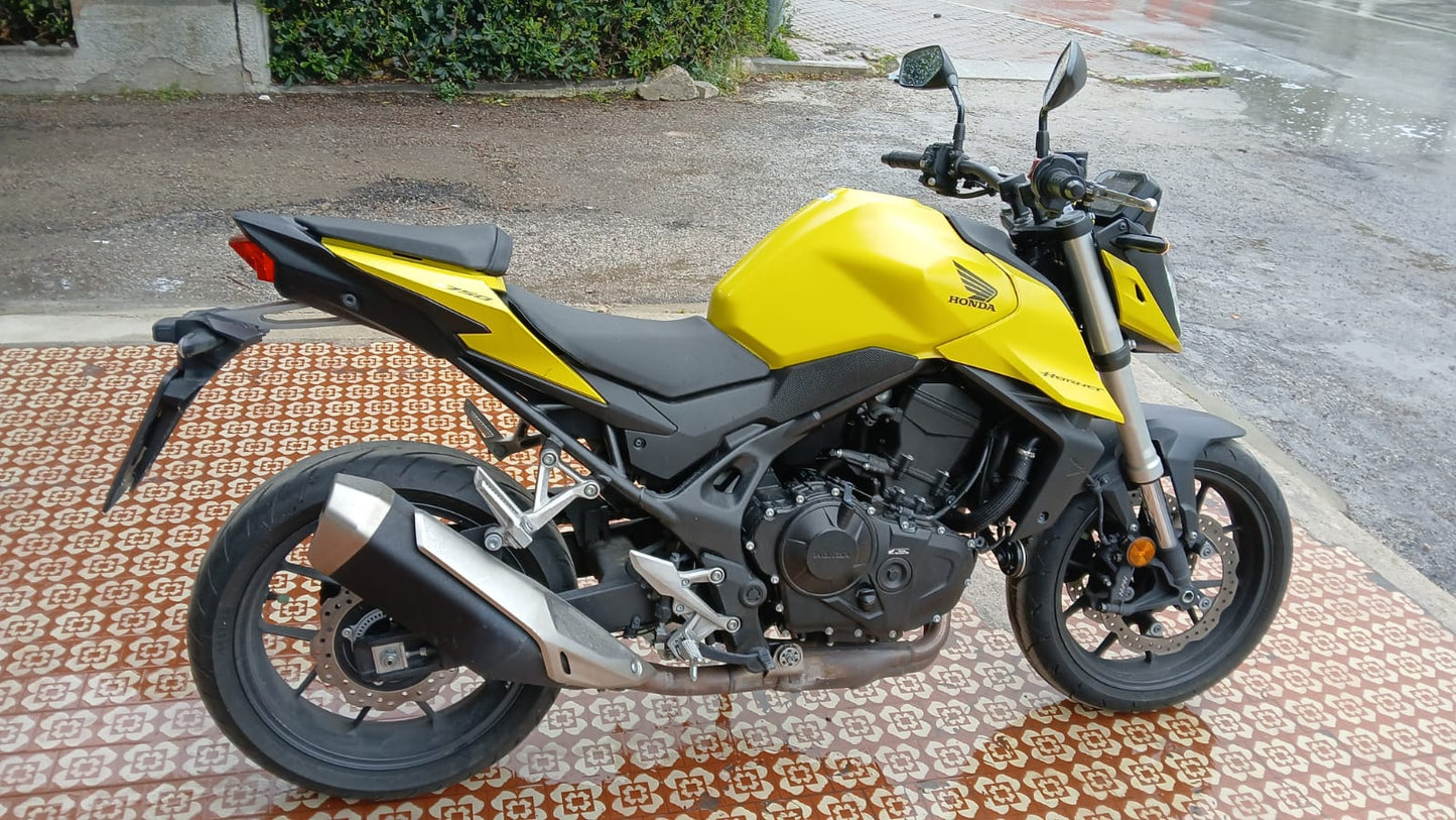 HONDA CB 750 HORNET