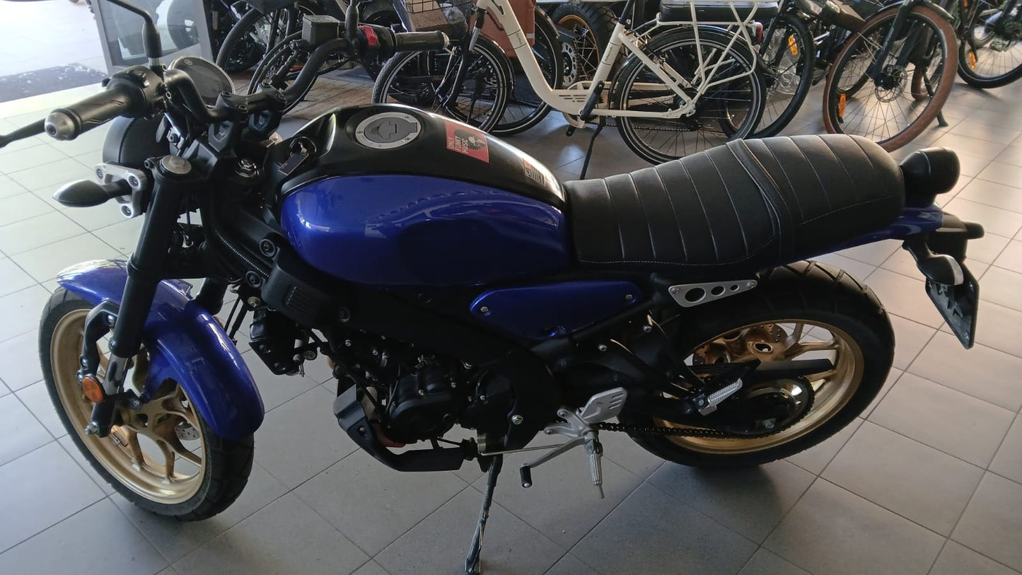 YAMAHA MT-125