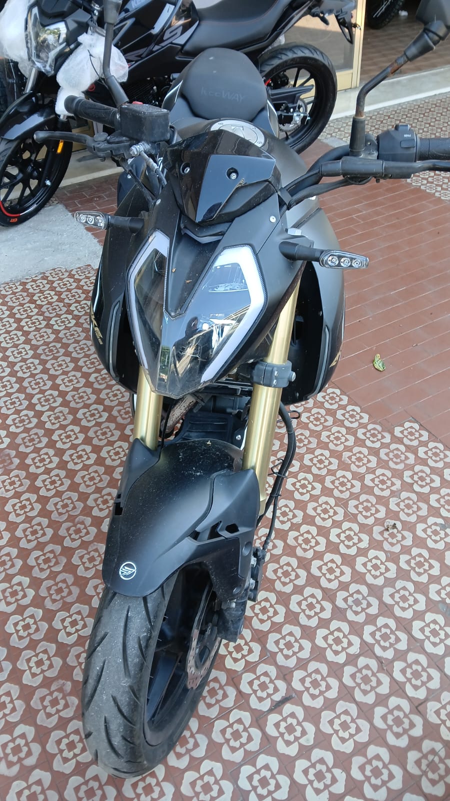KEEWAY RKF 125