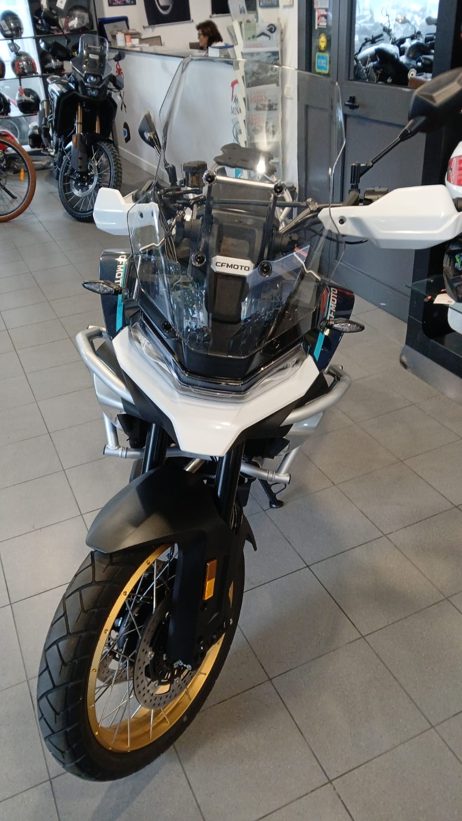 CFMOTO 700 MT - ADV
