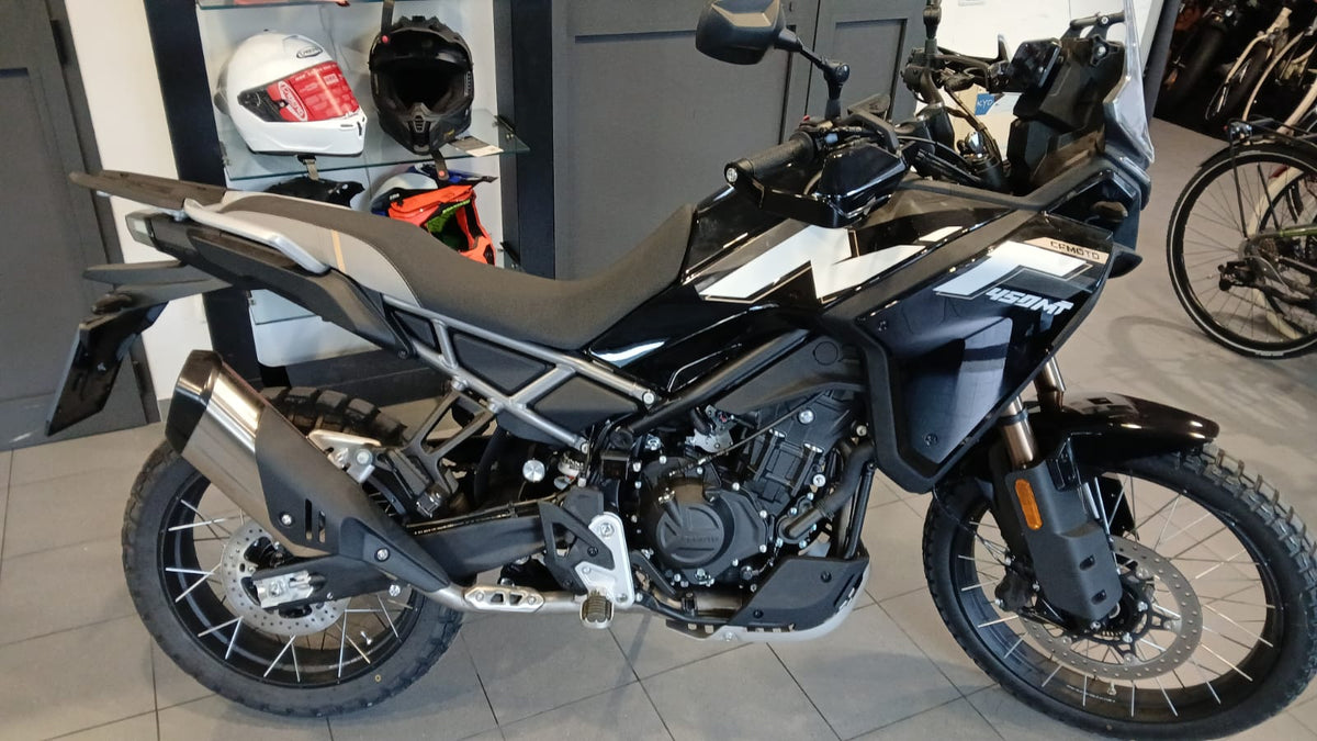 CFMOTO 450 MT