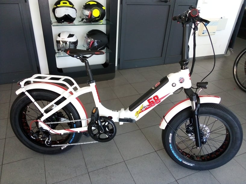 OSTUNI BOSS E-BIKE CICLONE LIMITED EDITION SIC 58